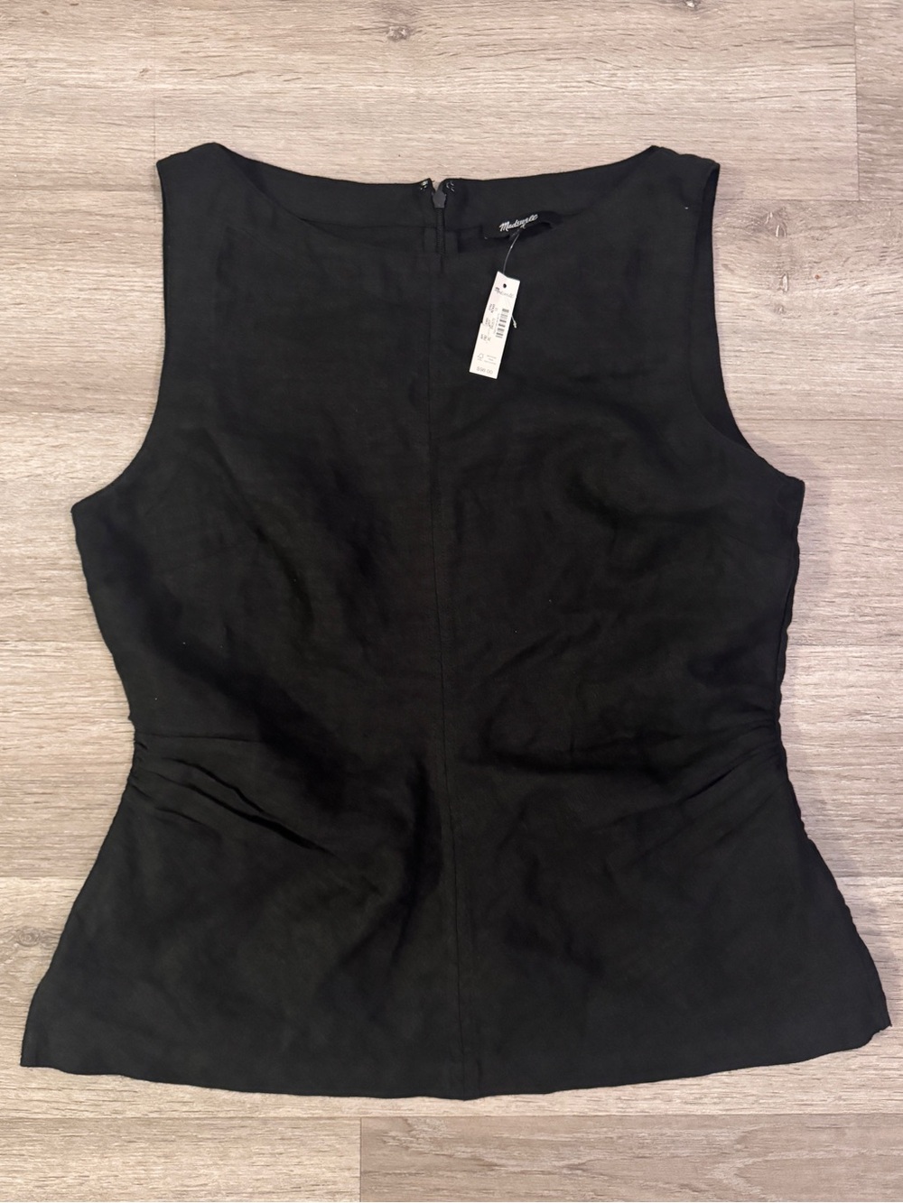 Madewell Cinched Boatneck Sleeveless Top in 100% Linen